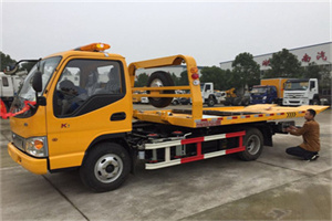 思南哪里有拖车服务